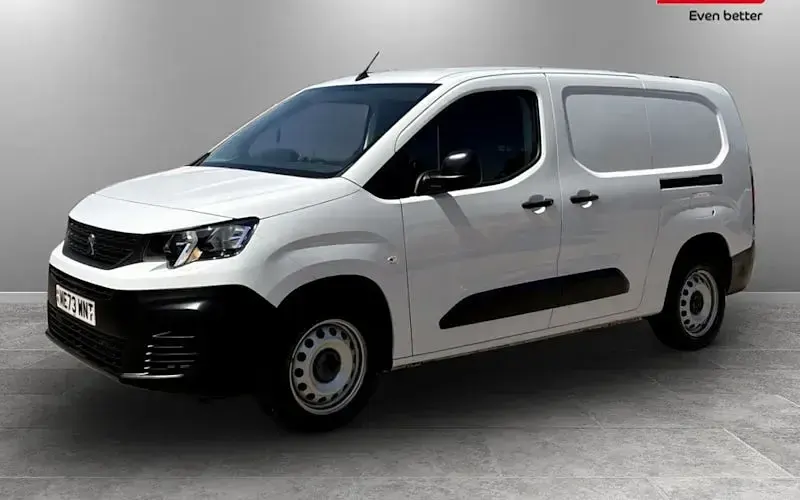 Used Peugeot Partner Premium 102 HP (75 kW) 2023 White MPV