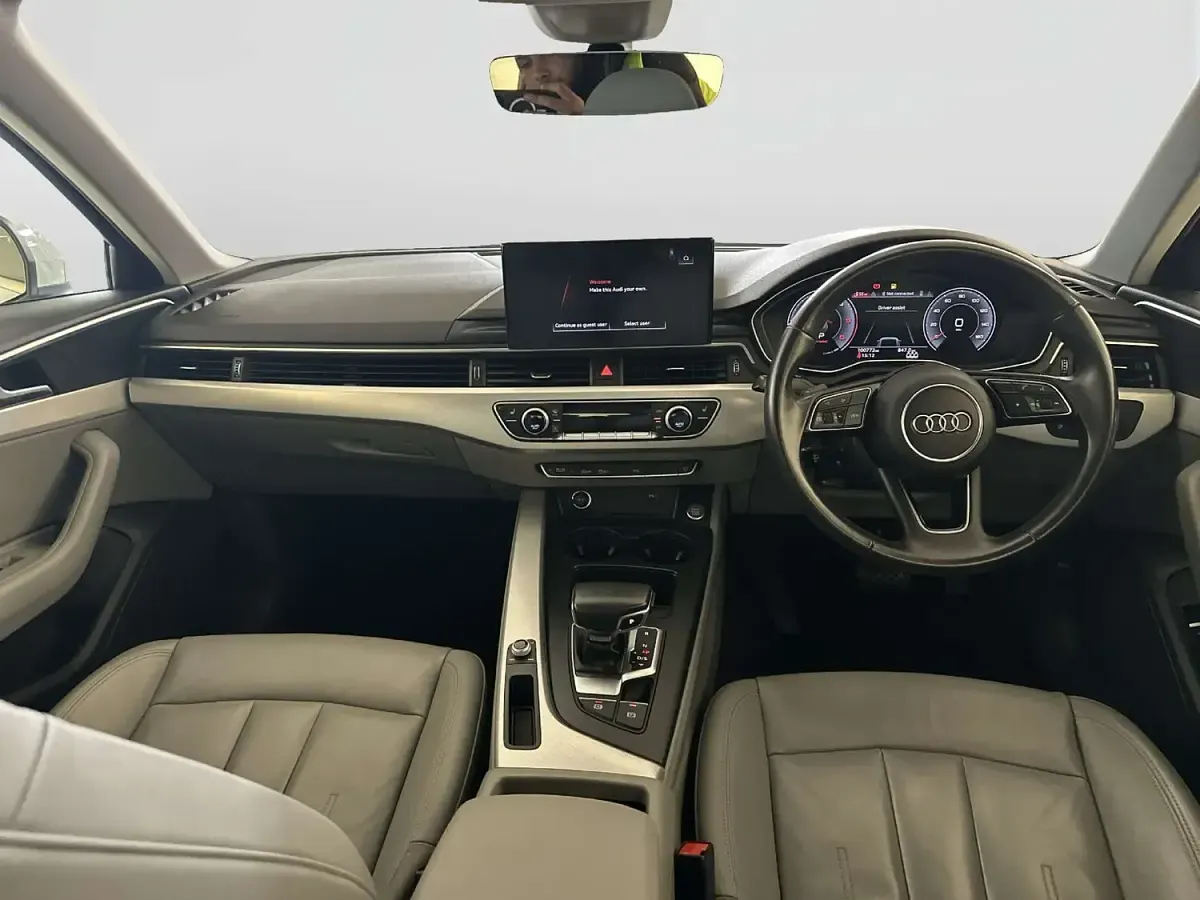 Used Audi A4 Performance 163 HP (119 kW) 2021 White Estate