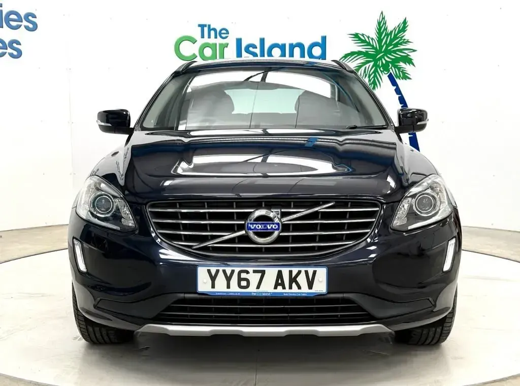 Used Volvo XC60 SE 190 HP (139 kW) 2017 SUV