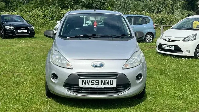 Used Ford Ka Studio 69 HP (50 kW) 2010 Silver Hatchback