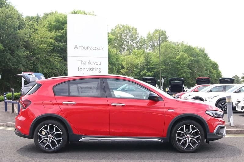 Red Used 2021 Fiat Tipo Cross Hatchback | £12,150 (Fair price) - Image 1/4