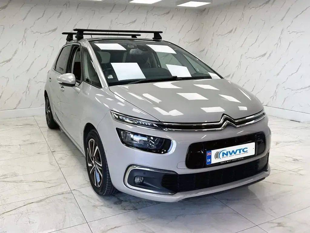 Used Citroën C4 Picasso Flair 130 HP (95 kW) 2018 Beige MPV