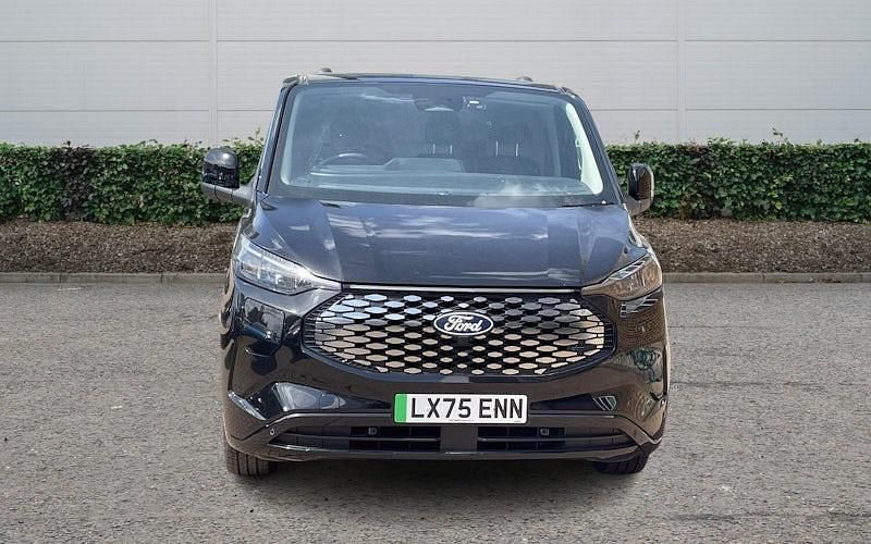 Used Ford Transit Limited 100 kW (136 HP) 2025 Van