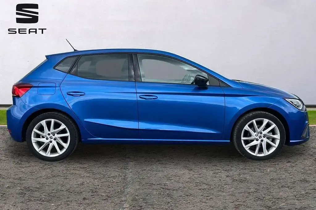 Used Seat Ibiza FR 113 HP (83 kW) 2024 Blue Hatchback