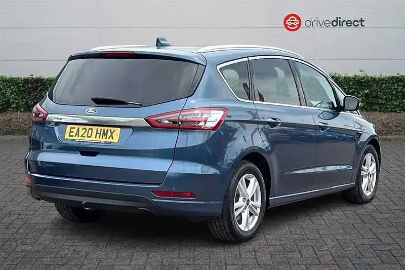 Used Ford S-MAX Titanium 150 HP (110 kW) 2020 Blue MPV