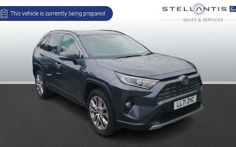 Used 2024 Toyota RAV4 Hybrid SUV | £26,156 (Good price) - Image 1/1