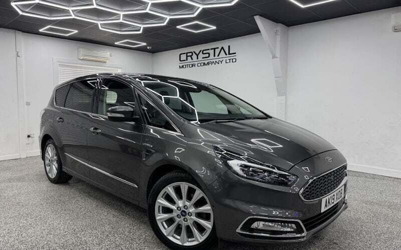 Grey Used 2019 Ford S-MAX Vignale MPV | £21,995 - Image 1/4