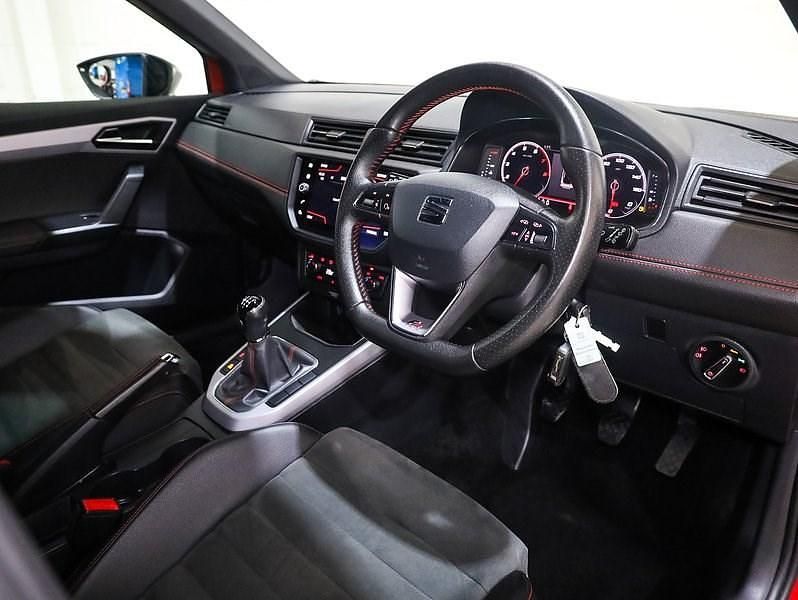 Used Seat Arona FR Sport 116 HP (85 kW) 2019 Red SUV