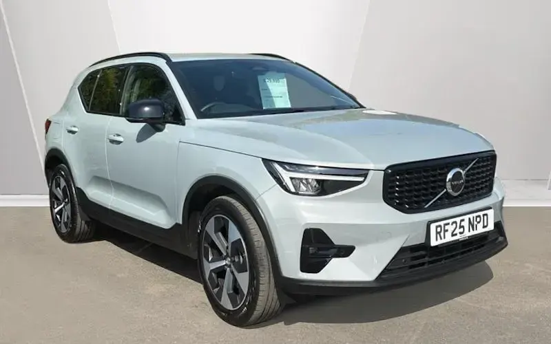 Used Volvo XC40 Plus 163 HP (119 kW) 2026 SUV