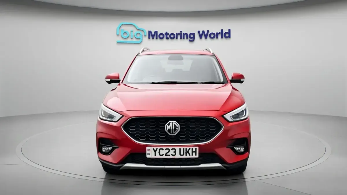 Used MG ZS Exclusive 111 HP (81 kW) 2023 Red SUV