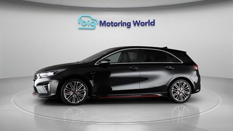 Used Kia Ceed GT GT 201 HP (147 kW) 2019 Black Hatchback