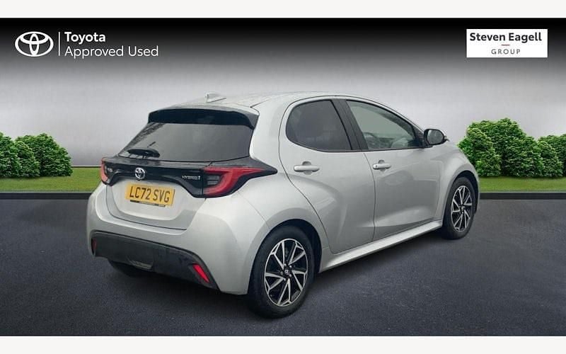 Used Toyota Yaris Hybrid Design 116 HP (85 kW) 2025 Hatchback