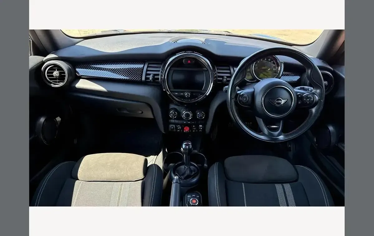 Used Mini John Cooper Works Hatch 228 HP (167 kW) 2018 Black Hatchback