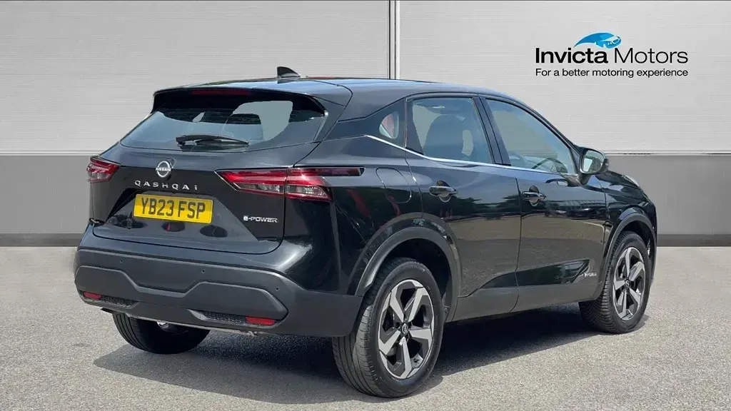 Used Nissan Qashqai Acenta Premium 190 HP (139 kW) 2023 Black SUV