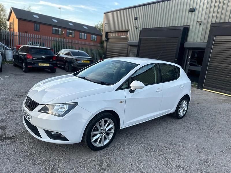 White Used 2013 Seat Ibiza Hatchback | £3,995 (Fair price) - Image 1/4