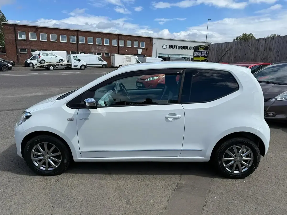 Used VW up! high up! 2013 White Hatchback