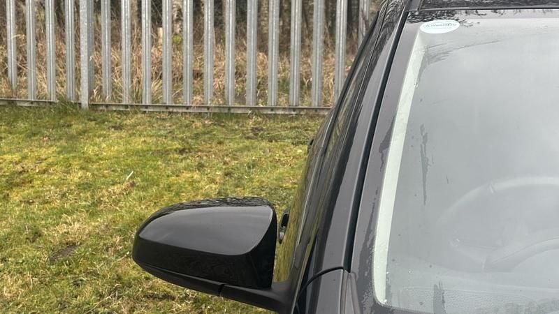 Used Peugeot 108 Allure 82 HP (60 kW) 2014 Black Hatchback