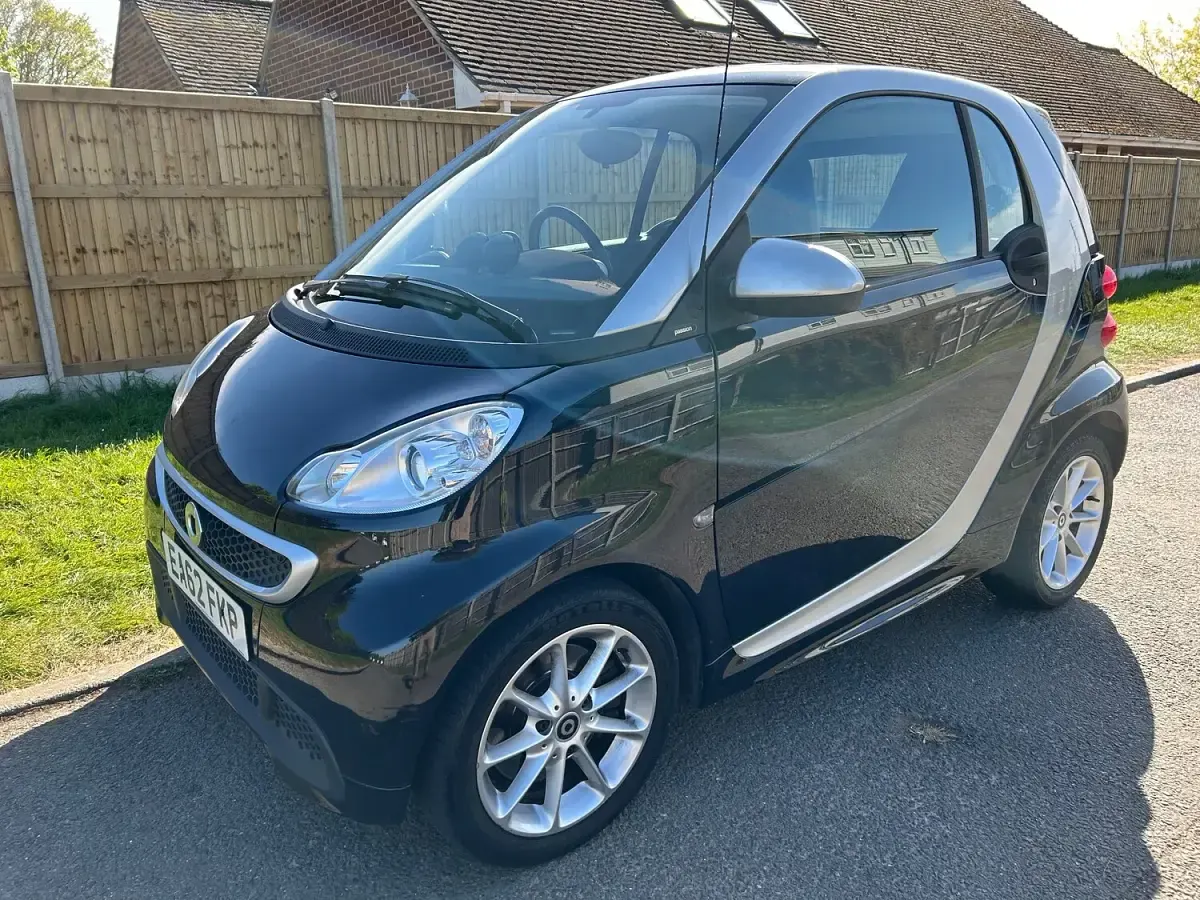 Used Smart ForTwo Coupé Passion 71 HP (52 kW) 2012 Black Coupe
