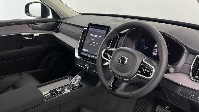 New Volvo XC90 Plus 449 HP (330 kW) 2026 SUV