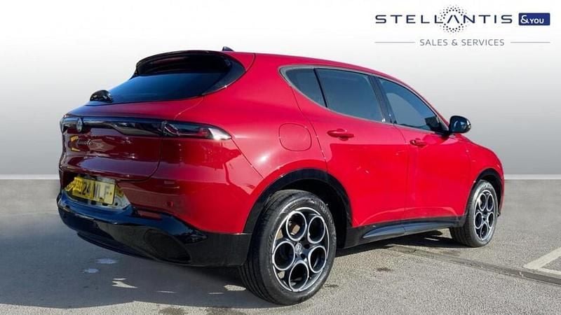 Used Alfa Romeo Tonale Sprint 158 HP (116 kW) 2024 Red SUV