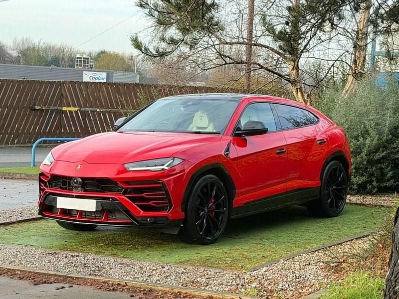 Used Lamborghini Urus 650 HP (478 kW) 2019 Red SUV