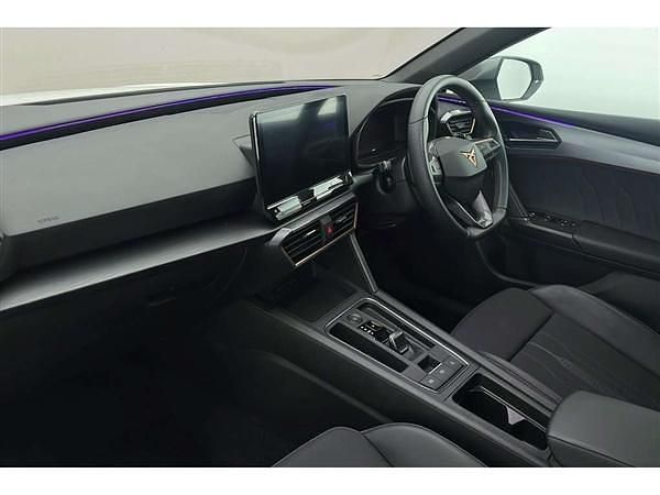 Image 2/4