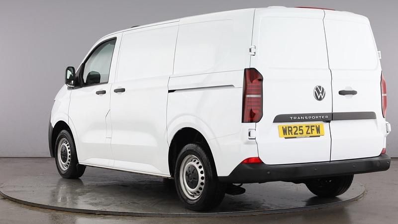Used VW Transporter 110 HP (80 kW) 2025 Clear white Van