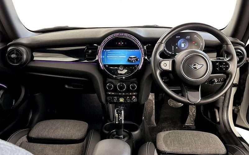Used Mini Cooper Level 2 135 kW (184 HP) 2023 Hatchback