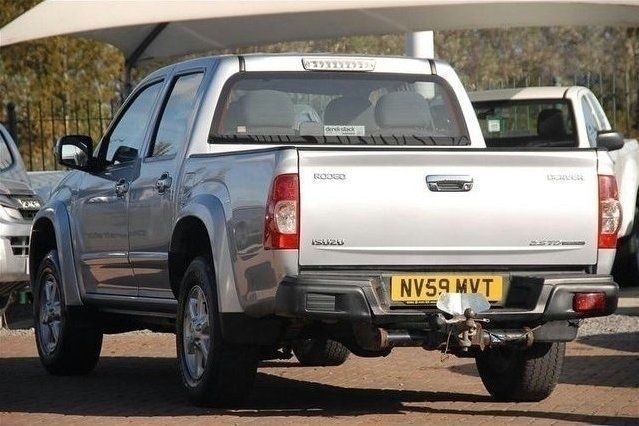 Used Isuzu Pick up 134 HP (98 kW) 2010 Pickup