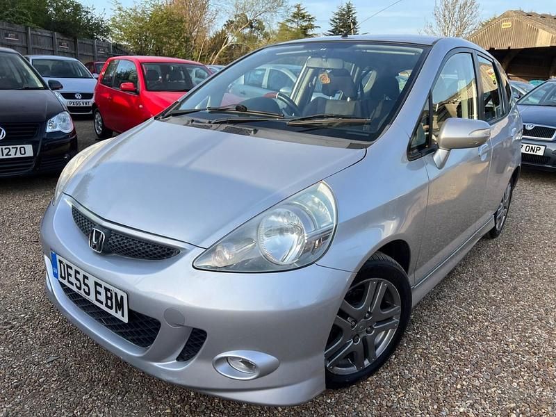 Used Honda Jazz Sport 83 HP (61 kW) 2005 Silver Hatchback