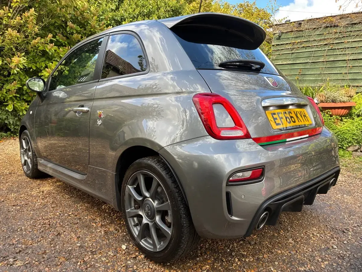 Begagnad Abarth 595 145 HK (106 kW) 2016 Grå Halvkombi