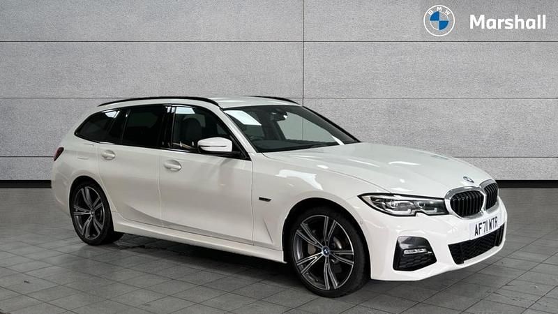 Alpine white Used 2021 BMW 330e M Sport Estate | £23,991 (Fair price) - Image 1/3