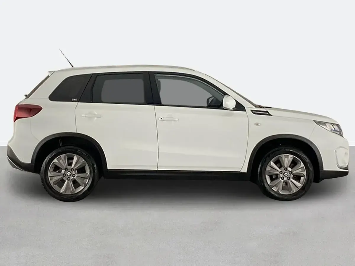 Used Suzuki Vitara SZ-T 129 HP (94 kW) 2023 White SUV