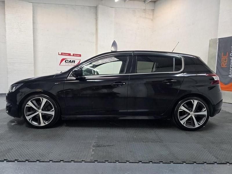 Used Peugeot 308 GT 205 HP (150 kW) 2017 Black Hatchback