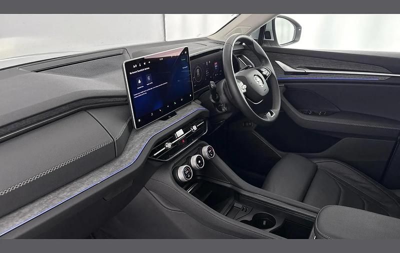 Used Skoda Kodiaq SE L 193 HP (141 kW) 2025 Brilliant silver metallic SUV