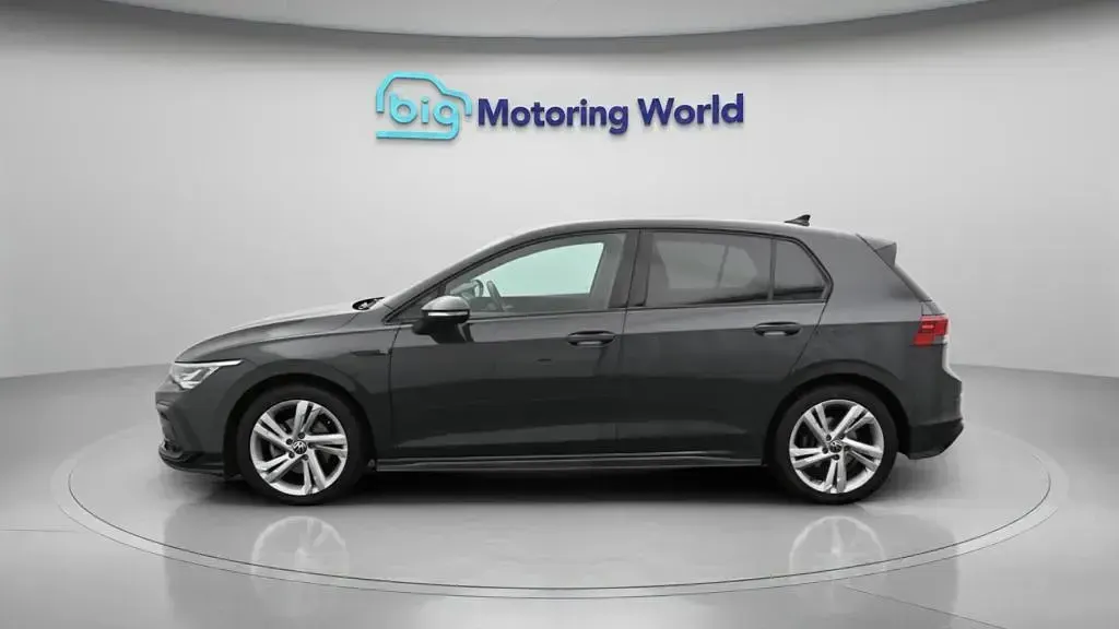 Used VW Golf VIII R-line 150 HP (110 kW) 2023 Grey Hatchback
