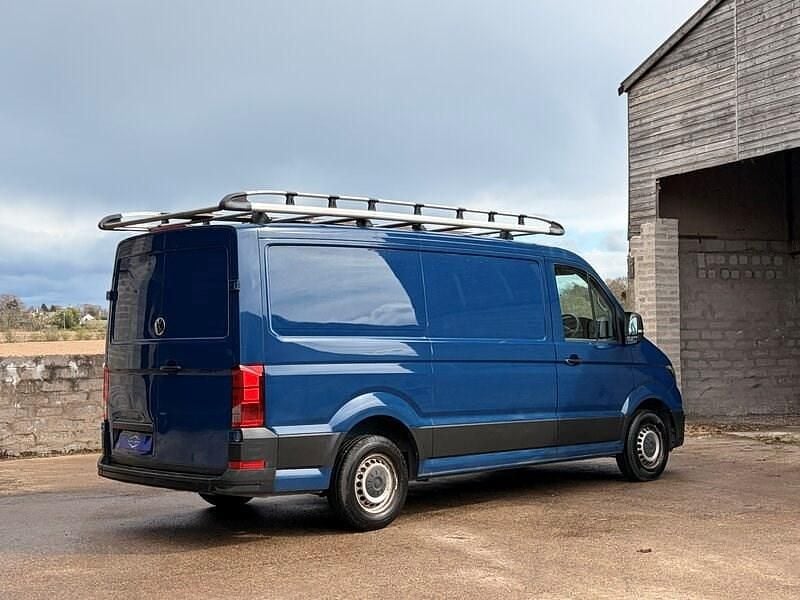 Begagnad VW Crafter Startline 140 HK (102 kW) 2019 Blå Van