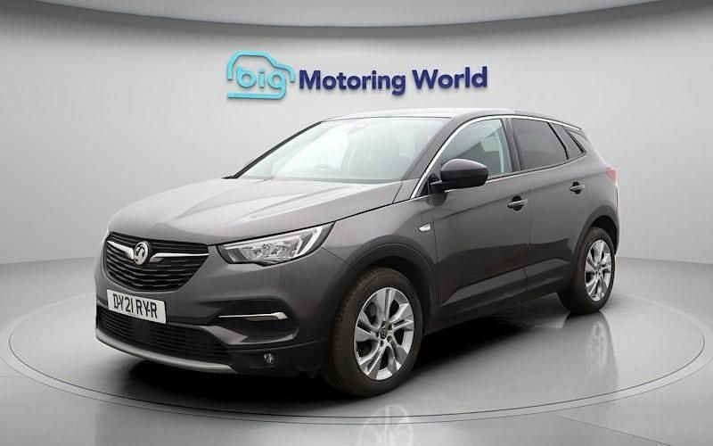 Used Vauxhall Grandland X SRi 131 HP (96 kW) 2021 Grey SUV