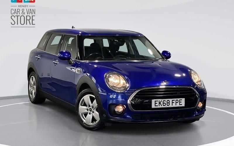 Blue Used 2018 Mini Cooper Clubman Estate | £12,999 (Fair price) - Image 1/4