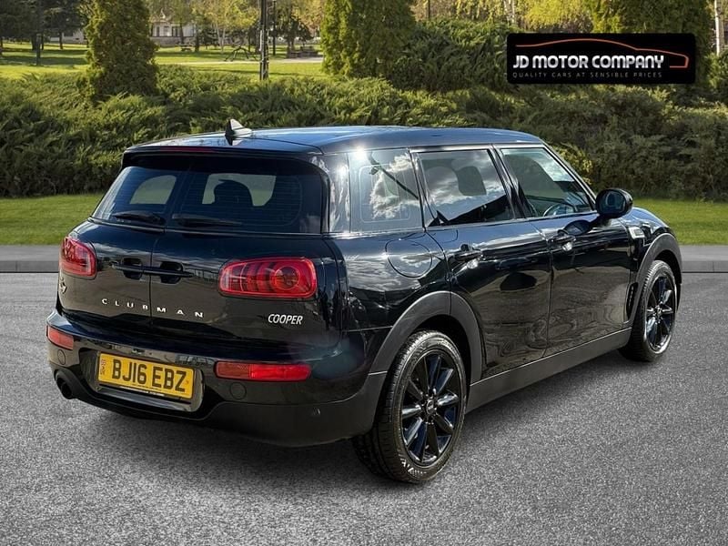 Used Mini Cooper Clubman 136 HP (100 kW) 2016 Black Estate