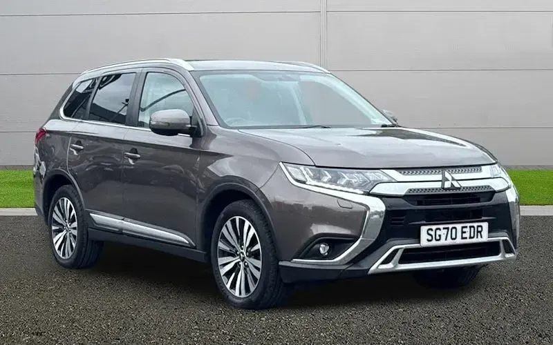Używany Mitsubishi Outlander 150 KM (110 kW) 2020 SUV