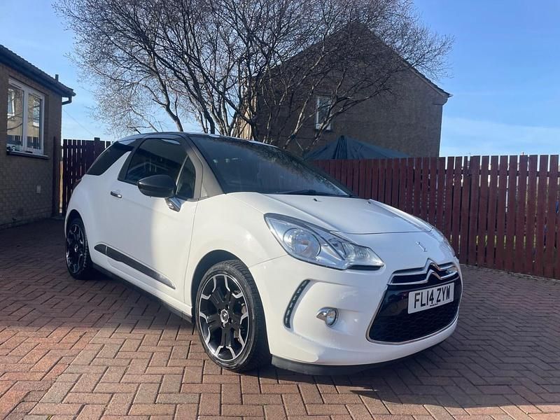 Used Citroën DS3 2014 White Hatchback