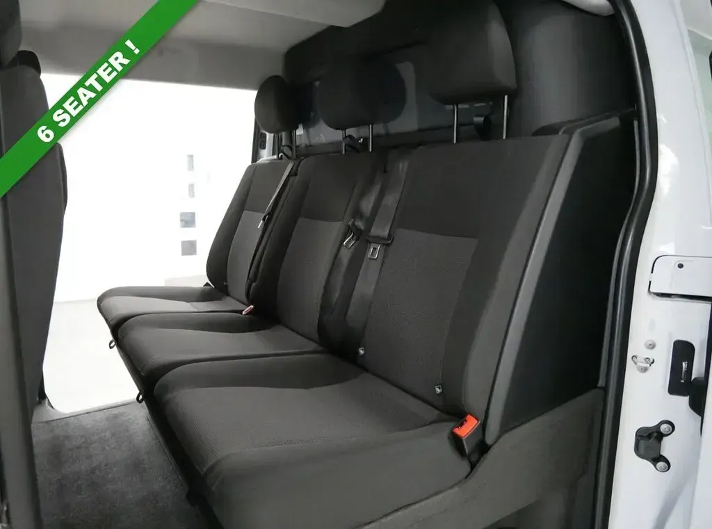 Used Vauxhall Vivaro 145 HP (106 kW) 2024 White MPV