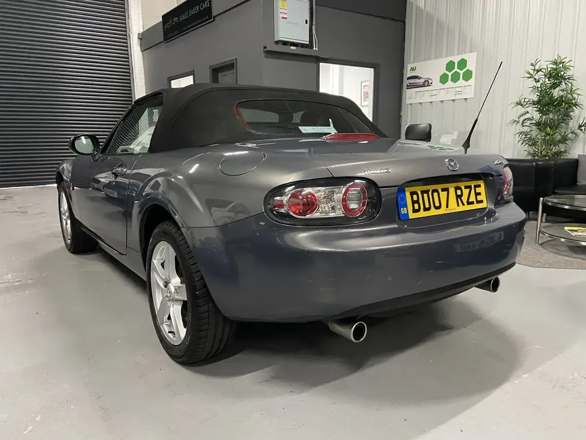 Used Mazda MX5 126 HP (92 kW) 2007 Grey Cabriolet