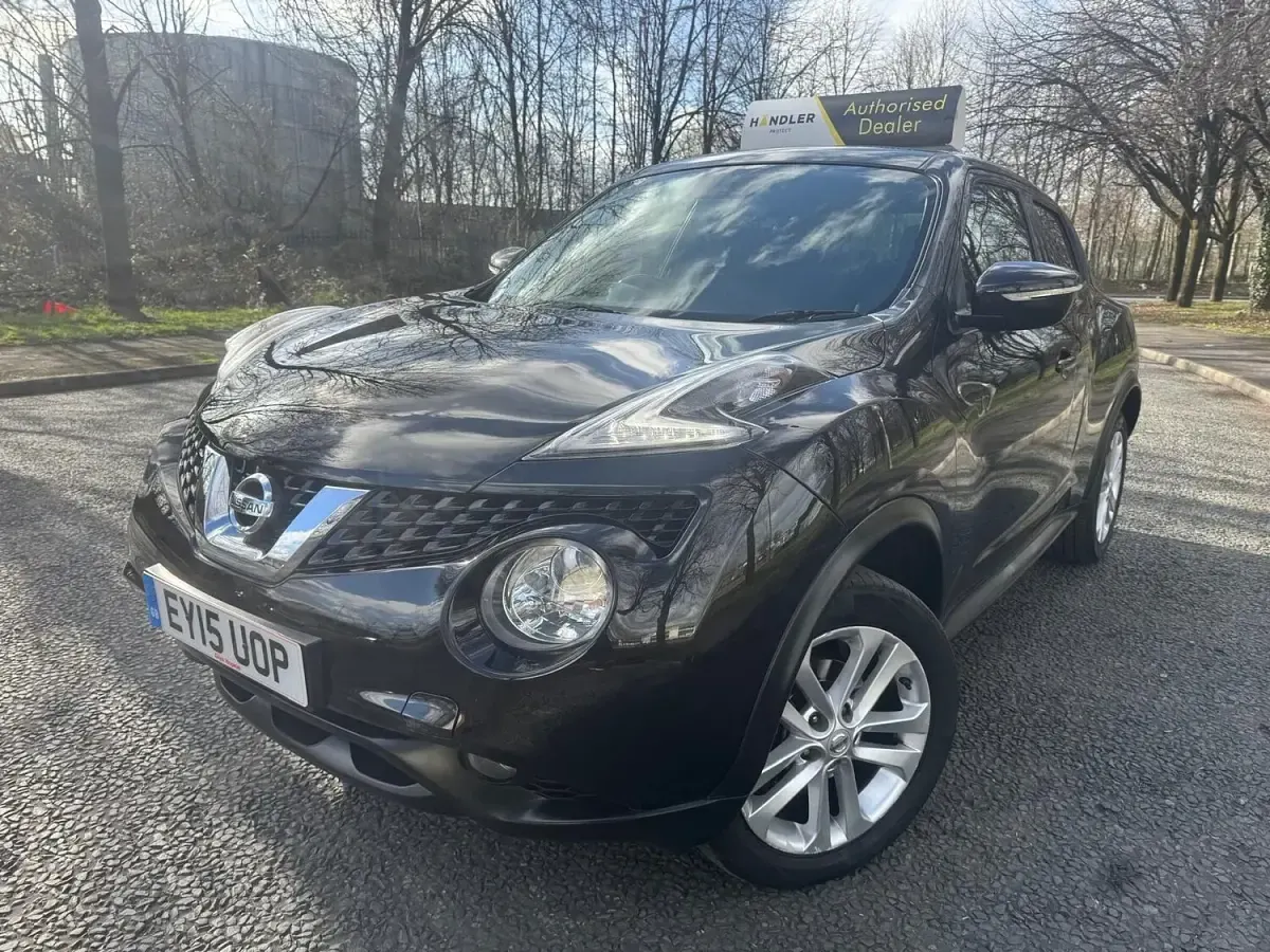 Used Nissan Juke Acenta Premium 117 HP (86 kW) 2015 Black SUV