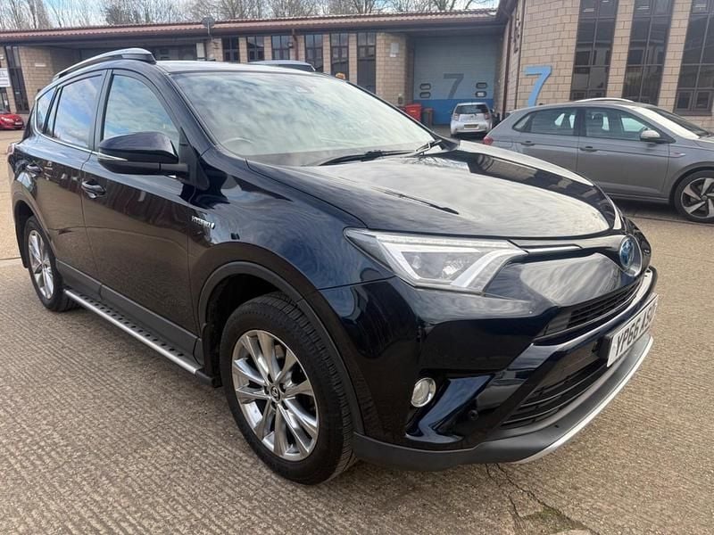 Used Toyota RAV4 197 HP (144 kW) 2016 Blue SUV
