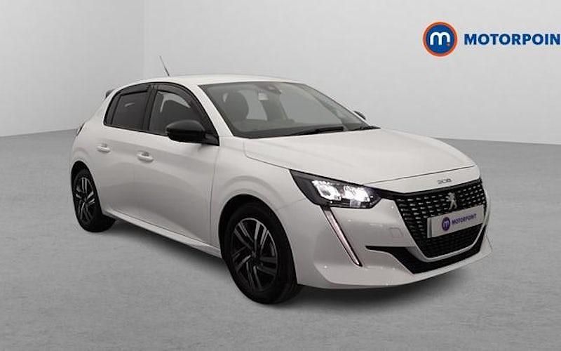 Used Peugeot 208 Allure Premium 102 HP (75 kW) 2022 White Hatchback