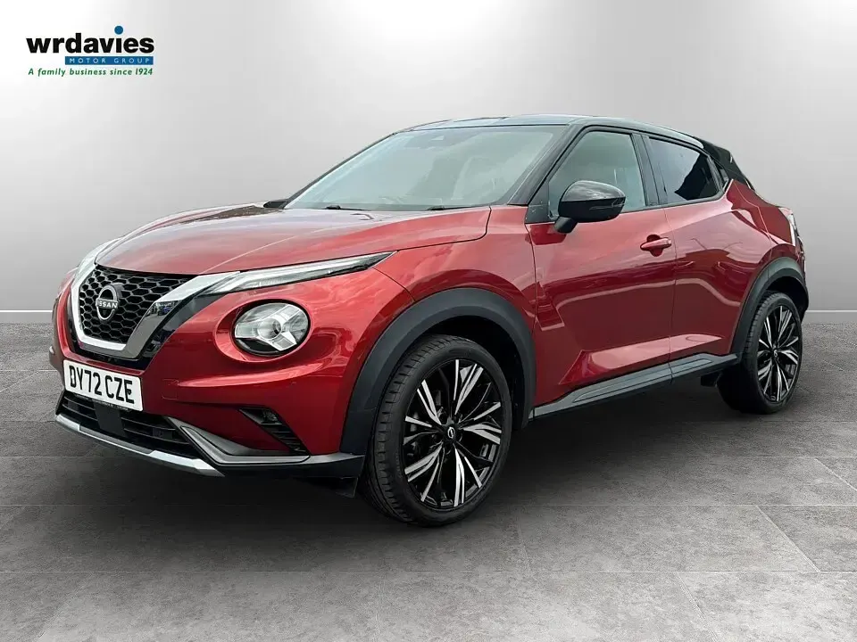 Used Nissan Juke Tekna+ 114 HP (83 kW) 2022 Fuji sunset red SUV