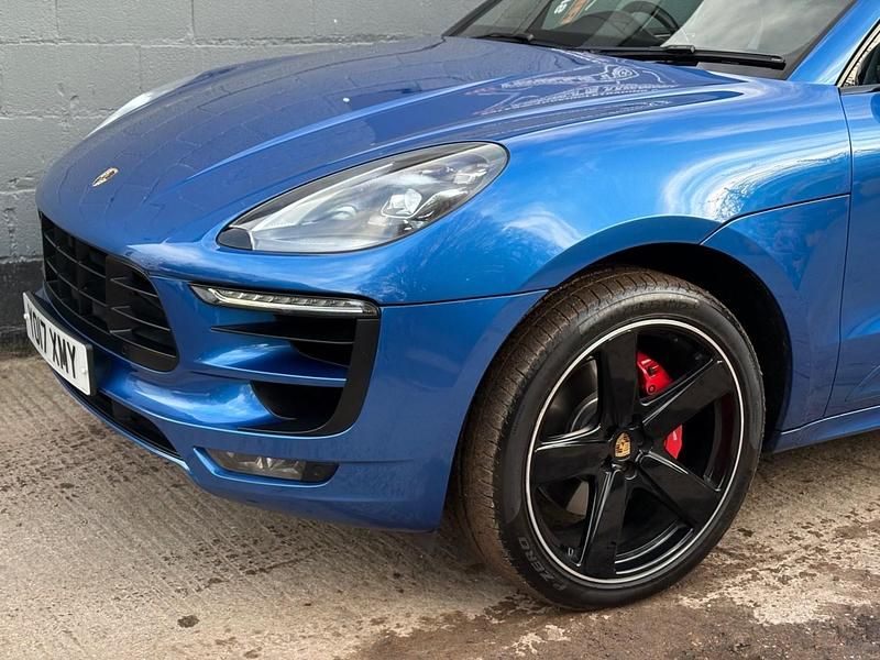 Used Porsche Macan GTS 355 HP (261 kW) 2017 Blue SUV