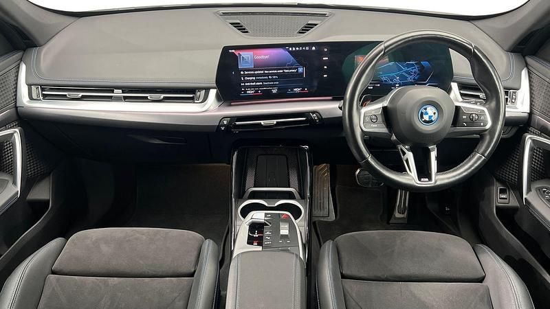 Used BMW iX1 M Sport 227 kW (309 HP) 2023 White SUV